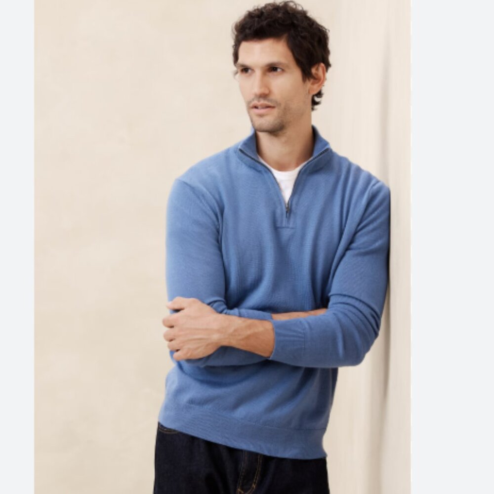 Banana Republic Men's 1/4 zip 100% Merino Wool Soft Sweater Pullover Small Blue